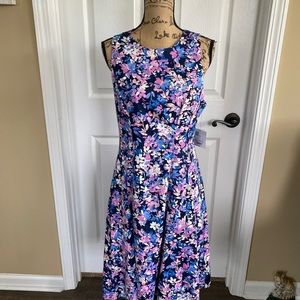 New w/tags Liz Claiborne Dress